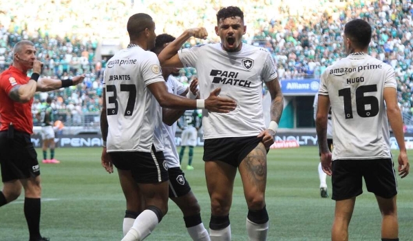 Brasileirão tem Botafogo x Vasco e mais quatro partidas neste domingo