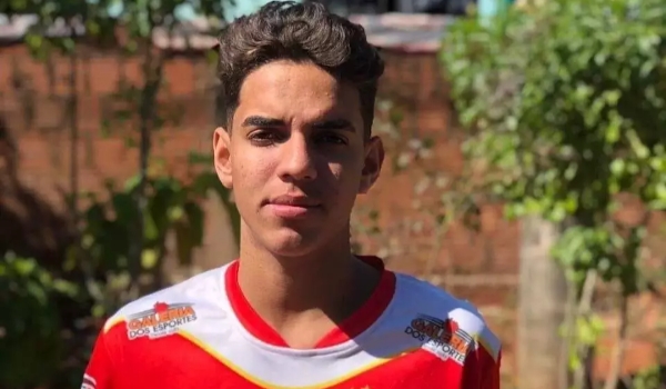 Suspeito de esquartejar jogador é preso; polícia investiga participação da ex