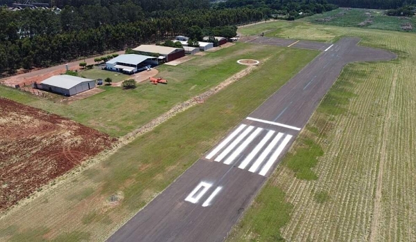  Após dez meses de obras, Riedel inaugura reforma do aeroporto de Naviraí
