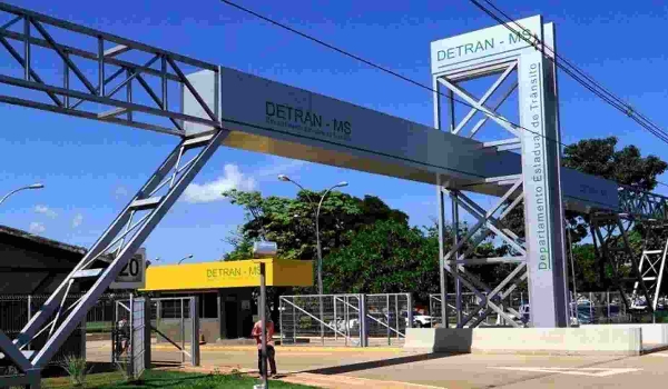 Operação contra o Detran-MS afasta servidores e cumpre mandados em Campo Grande e mais duas cidades