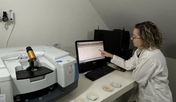 Com apoio do Governo do Estado, professoras da UEMS desenvolvem pesquisa sobre uso de biomassa