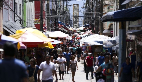 Com população menor no Censo, Brasil está “mais rico” do que se imaginava