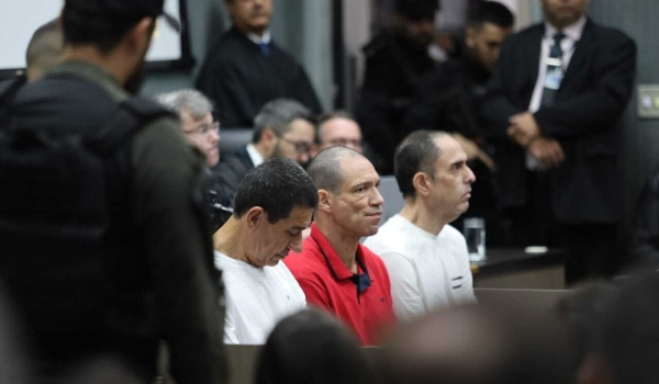 Com 3 condenações, Name enfrenta júri pela 1ª vez