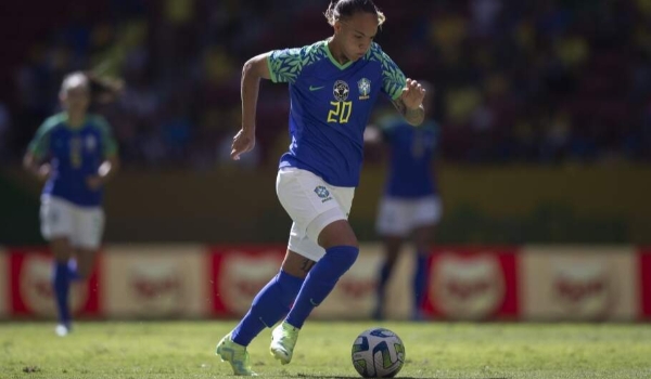 Atacante brasileira é cortada da Copa do Mundo a seis dias da estreia