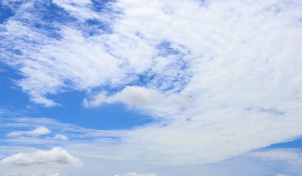 Quarta-feira com temperaturas mais amenas e nebulosidade