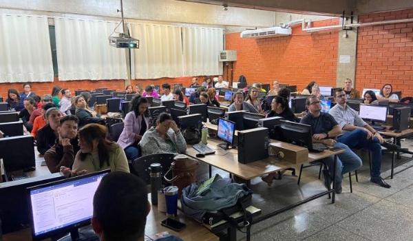 Saúde capacita profissionais da Atenção Primária no manejo do sistema ‘e-SUS APS’