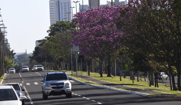 Quarta-feira tem previsão de tempo estável e seco em diferentes regiões do Estado