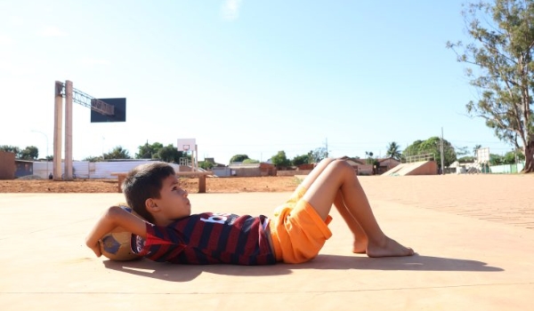 Moradores comemoram nova praça e asfalto que vai chegar no bairro Tijuca II