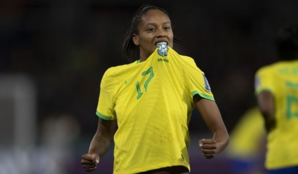 Apesar de tabu, Brasil tem condição de ganhar da França na Copa, avalia jornalista