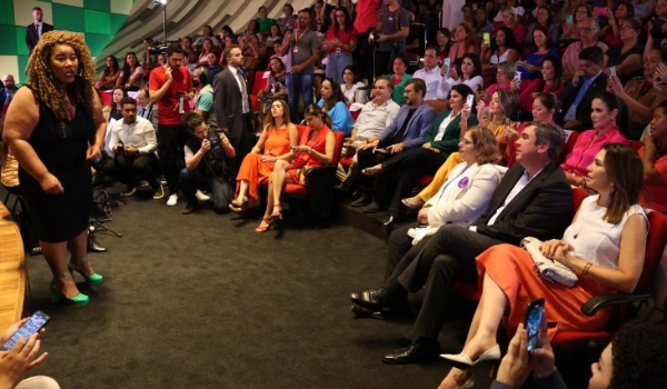 Encontro de gestoras municipais na Capital vai abrir ações do Agosto Lilás