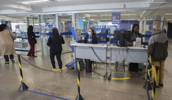 Programa Desenrola renegocia R$ 2,5 bilhões em duas semanas