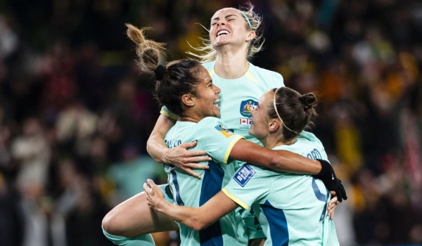 Favorita sofre goleada e primeiros duelos das oitavas são definidos; veja o resumo do dia da Copa do Mundo Feminina