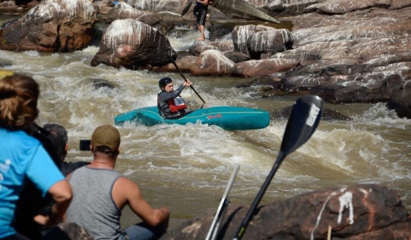 Campeonato Brasileiro de Canoagem Descida chega a MS, com disputas em Piraputanga