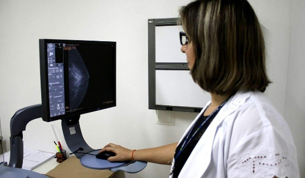 União libera R$ 830 mil para reconstrução de mamas em dois hospitais de MS