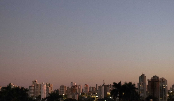 Calorão aumenta e máxima pode chegar aos 39ºC em MS