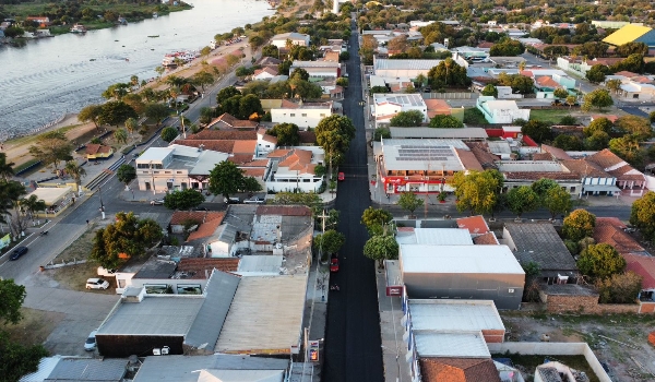 Recapeamento de ruas em Porto Murtinho melhora o tráfego e embeleza a cidade