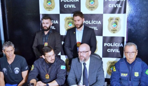 Envolvidos em morte de médico devem responder por assassinato e tortura