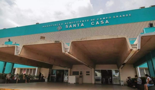 Homem com sinais de espancamento morre em hospital