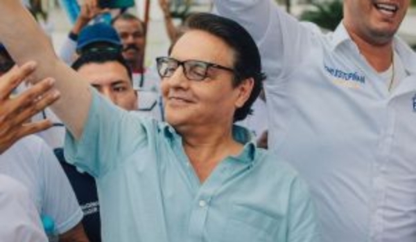 Veja vídeo do momento de disparos contra o candidato à Presidência do Equador