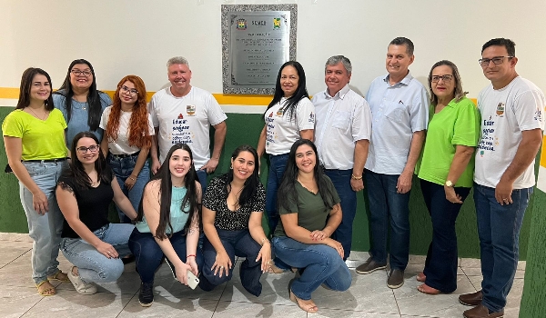 Aires Cafure prestigia inauguração de escola e reforça importância do ambiente para aprendizagem 