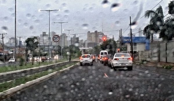 Previsão de chuvas fracas a moderadas em Mato Grosso do Sul nesta sexta-feira