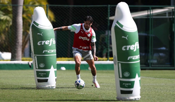 Returno do Brasileirão Série A abre com cinco jogos neste sábado