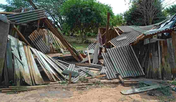 Tempestades destroem casas em 4 aldeias de Mato Grosso do Sul e uma criança fica ferida