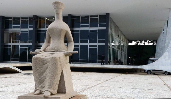 STF deve retomar hoje julgamento sobre descriminalização do porte de drogas