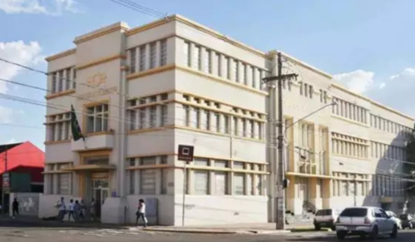 PF cumpre 5 mandados contra traficantes de drogas que usam os Correios