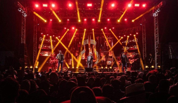 Festival de Inverno de Bonito encerra hoje com Trio Parada Dura