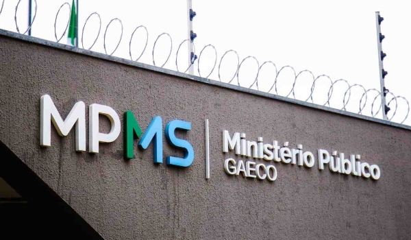 Delegado Blonkowski acusado de envolvimento com o tráfico é condenado por peculato