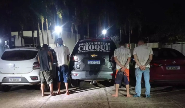 De Brasília, quadrilha é presa por trazer carros roubados para MS