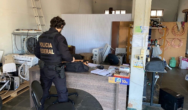 Empresa que transportava contrabando é descoberta após prisões de motoristas