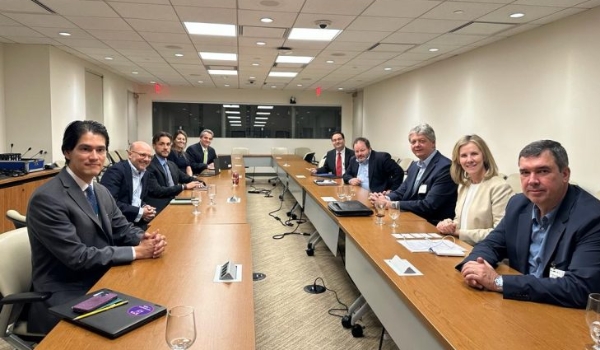 Pantanal e Infraestrutura: Riedel discute MS com executivos do BID e Banco Mundial nos EUA