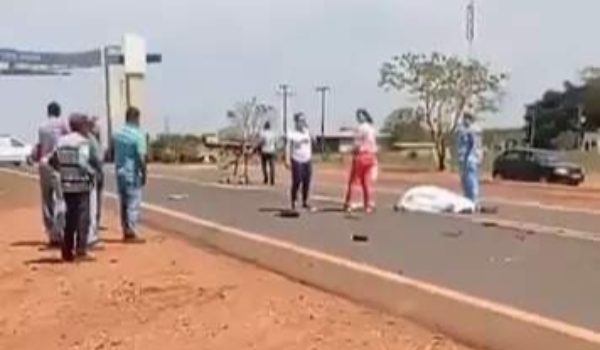 Motociclista morre após colisão com caminhonete na BR-158