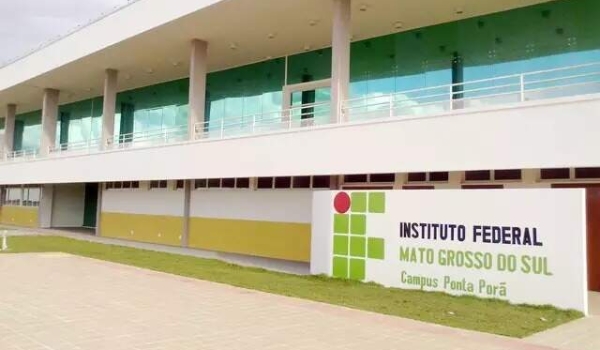 Com 3 candidatos e 12 mil eleitores, IFMS irá escolher nova diretoria