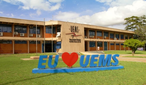 Seguem abertas inscrições para cursos de graduação para refugiados e migrantes na Uems