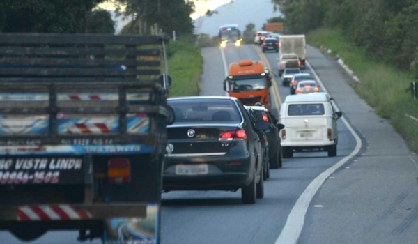 Rota da Celulose: rodovia que liga Ribas do Rio Pardo vira 'teste de paciência' para motoristas