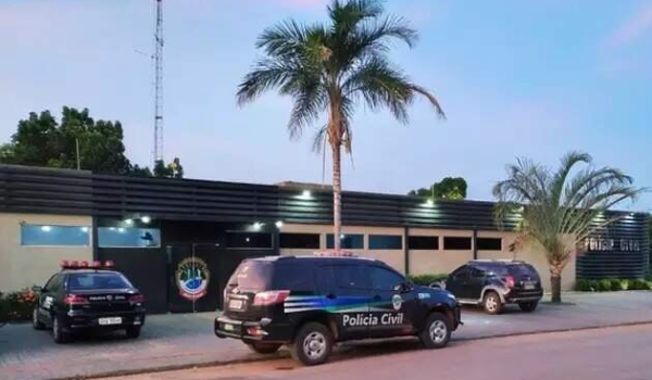 Passageira morre após ser atingida por peça de caminhão em rodovia