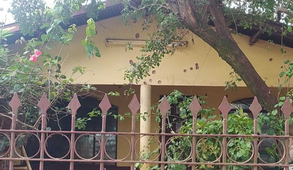 Casa de juízas é alvo de mais de 50 tiros na fronteira com o Paraguai