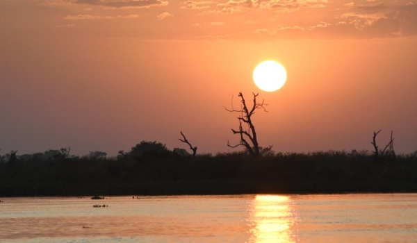 Previsão é de segunda com forte calor em todo o MS, mas mudança no tempo no meio da semana