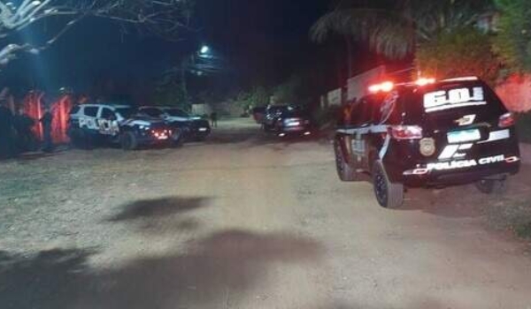 Mulher que matou padrasto esfaqueado disse que era estuprada por ele