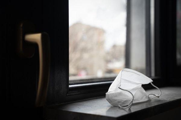 Primeiro dia de frio faz isolamento aumentar em MS