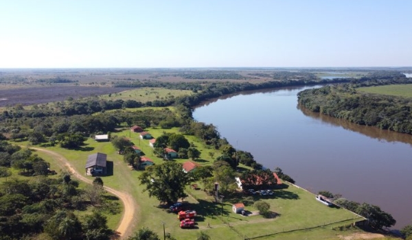 Em meio a onda de calor, cuidados devem ser tomados em rios, piscinas e balneários para evitar acidentes