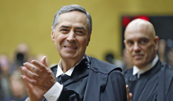 Posse de Barroso dá espaço à plateia LGBT, negra e feminina