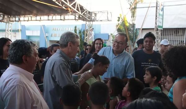 Prefeitura de Amambai comemora 75 anos com bolo gratuito e espetáculo cultural