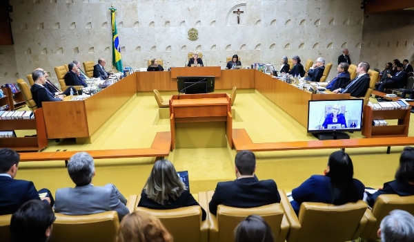 STF tem maioria para reconhecer a omissão do Congresso em regulamentar licença paternidade