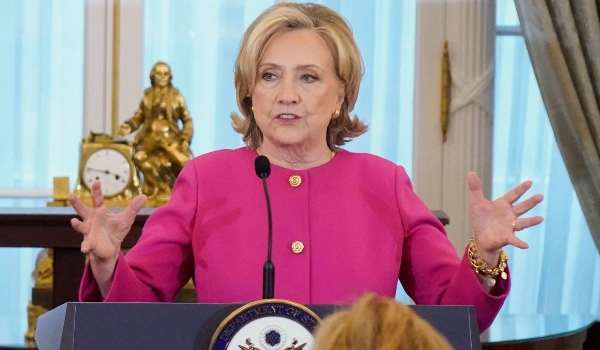 Hillary Clinton diz que Trump deve ser candidato republicano, mas acredita que Biden pode vencê-lo