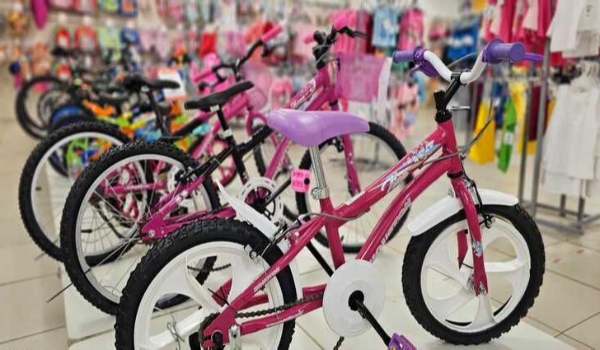 Procure o melhor preço: pesquisa encontra variação de até 111% em presentes para o Dia das Crianças