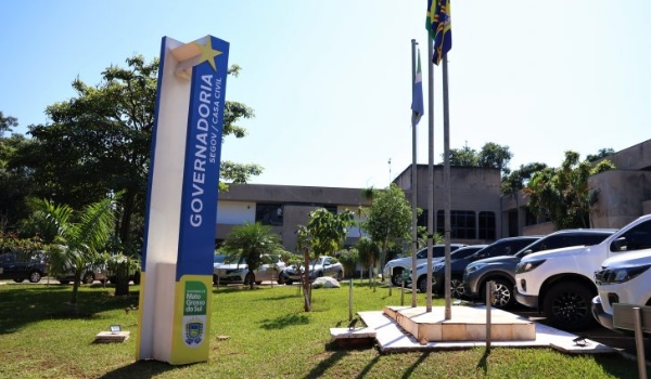 Governo de MS publica série de promoções funcionais em diversos órgãos da gestão estadual